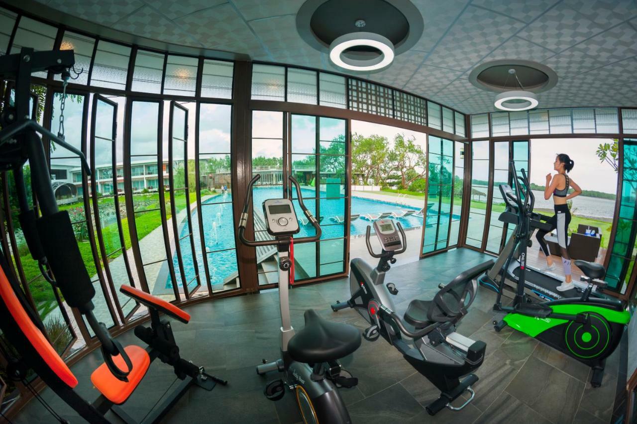 Hotel Baan Rim Ao Chanthaburi Esterno foto