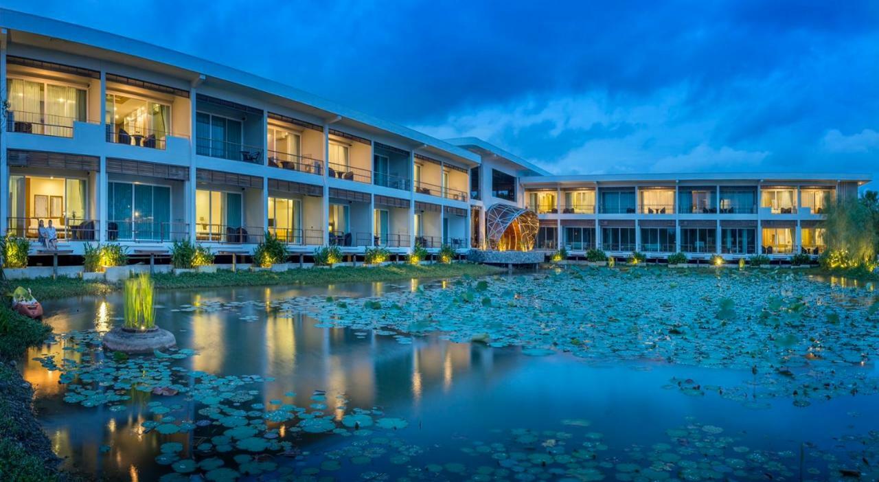 Hotel Baan Rim Ao Chanthaburi Esterno foto